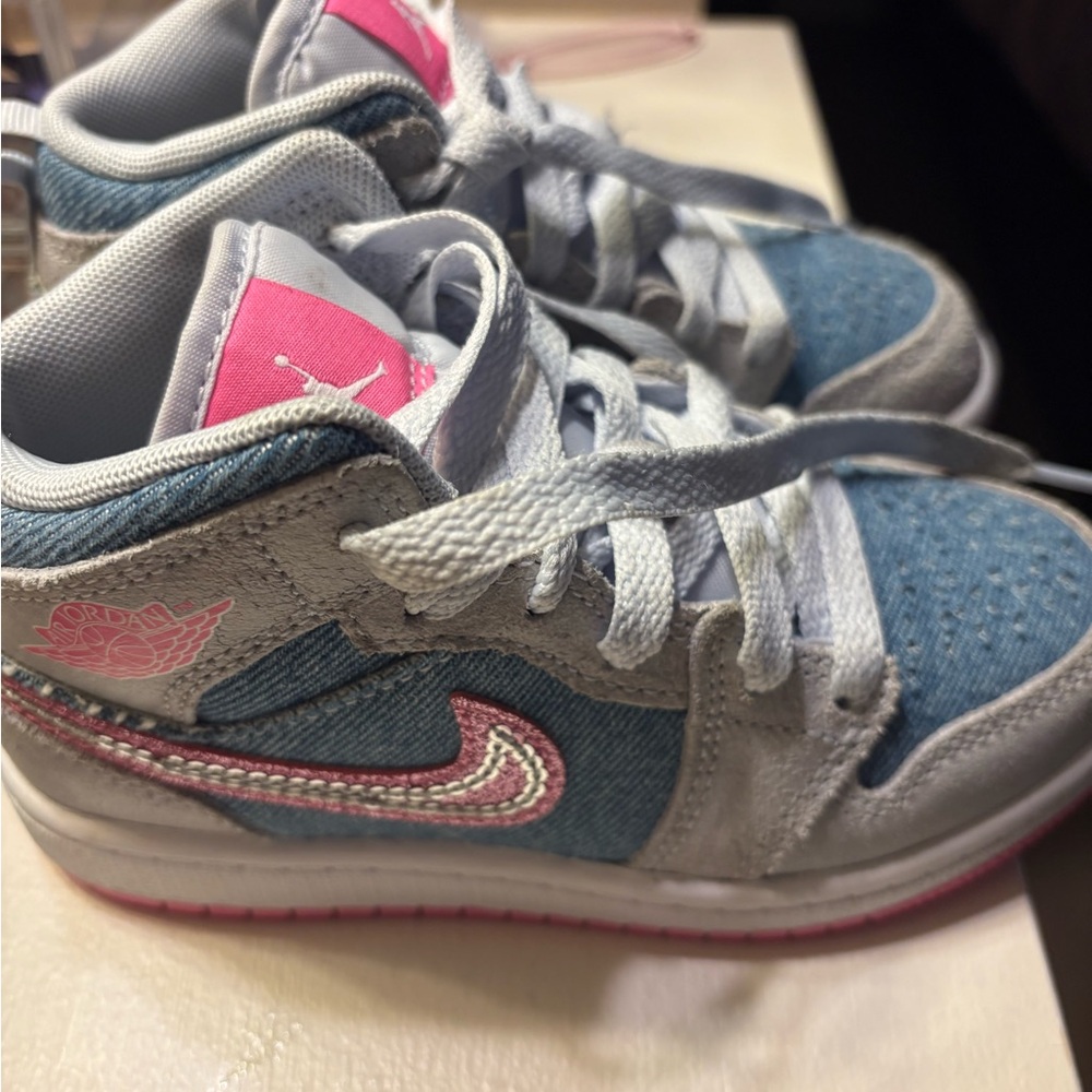 Nike Kids' Gray and Pink Sneakers